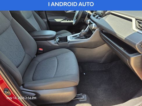 Used 2022 Toyota RAV4 XLE w/ Convenience Package FWD image 15