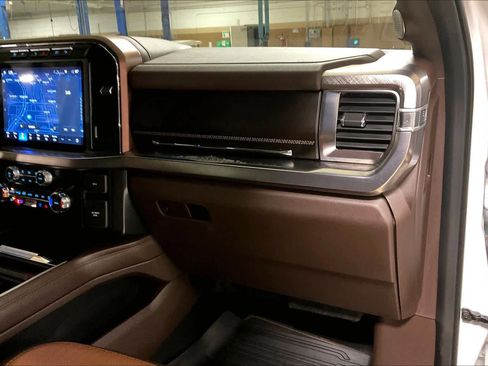 Used 2024 Ford F250 King Ranch w/ Chrome Package image 17