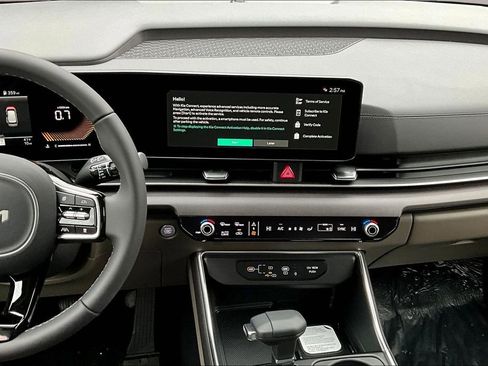 New 2026 Kia Carnival EX image 6