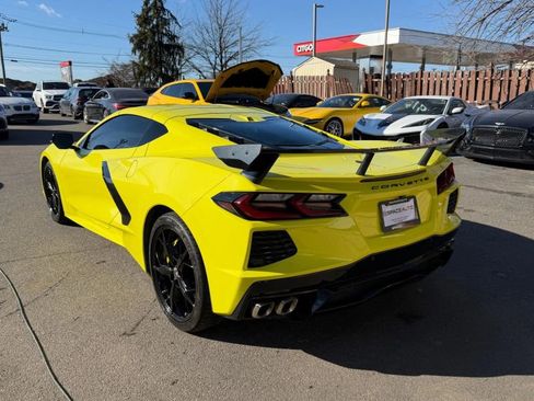 Used 2022 Chevrolet Corvette Stingray Preferred Cpe w/ Z51 Performance Package image 4