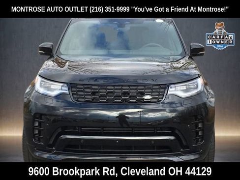 Used 2024 Land Rover Discovery Dynamic SE image 9