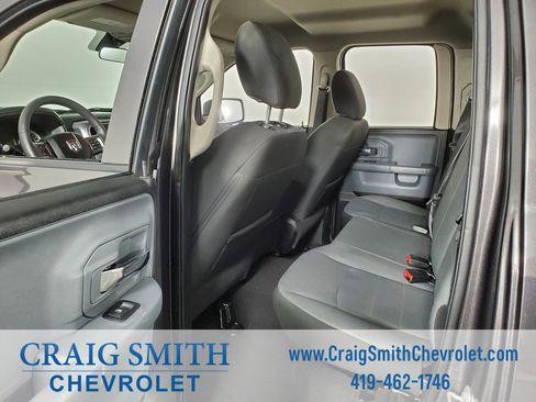 Used 2024 RAM 1500 Classic SLT image 31