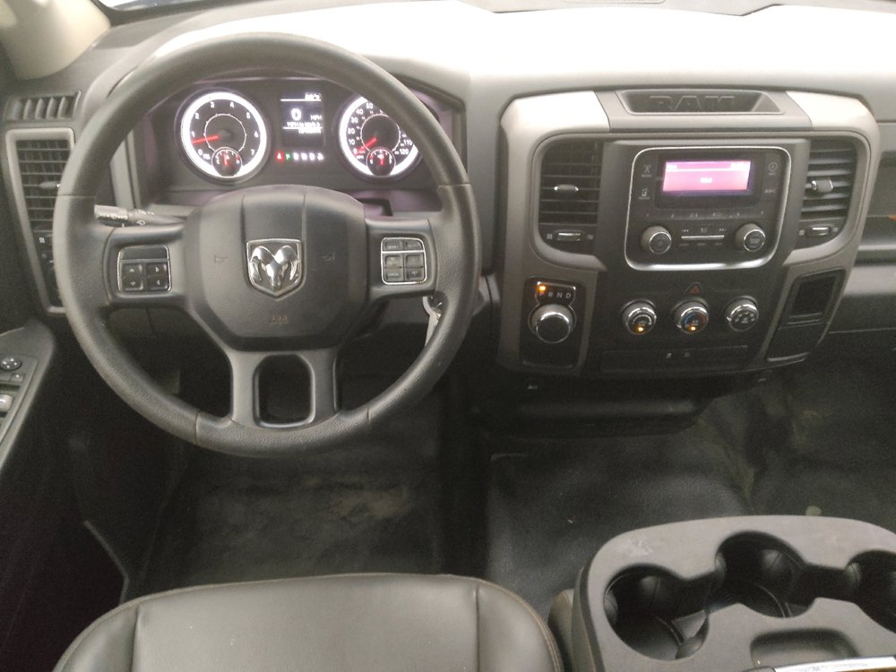 Used 2020 RAM 1500 Tradesman w/ Chrome Appearance Group RWD image 22