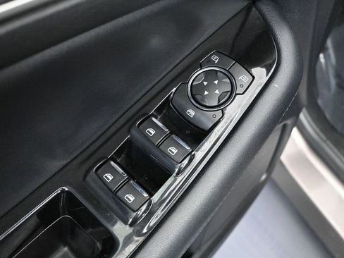 Used 2019 Ford Edge SEL w/ Equipment Group 201A image 20