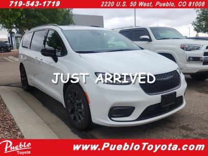Used 2026 Chrysler Pacifica Limited w/ S Appearance Package