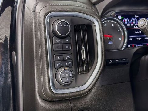 Used 2022 Chevrolet Silverado 2500 High Country w/ Z71 Off-Road Package AWD/4WD image 12