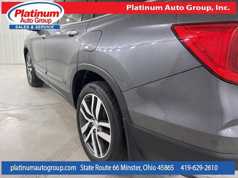 Used 2017 Honda Pilot Elite image 44