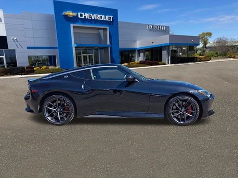 Used 2023 Nissan Z w/ Floor Mat Package (L93) RWD image 26