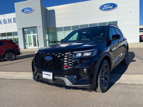 New 2026 Ford Explorer ST image 17