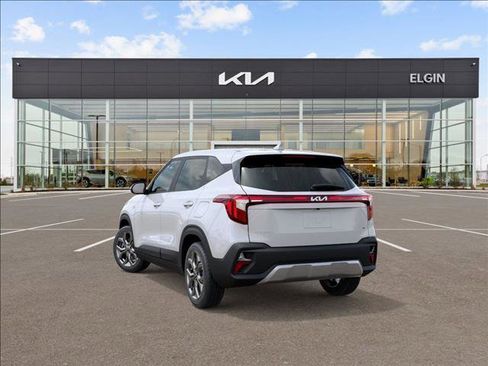 New 2026 Kia Seltos LX image 4