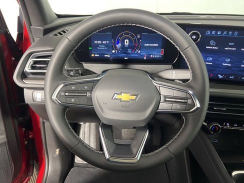 New 2026 Chevrolet Traverse LT w/ Driver Confidence Package image 15