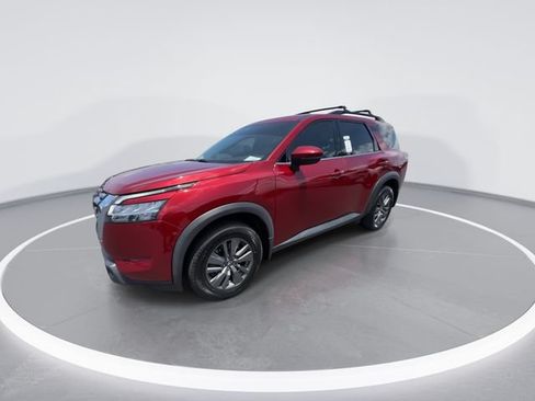 Certified 2022 Nissan Pathfinder SV FWD image 4