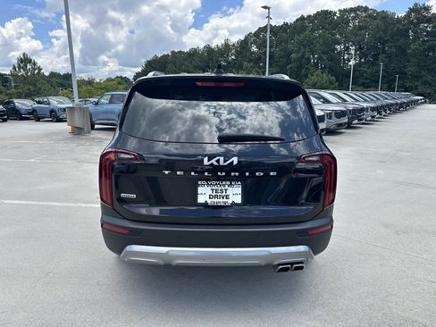 Certified 2022 Kia Telluride EX AWD/4WD image 7