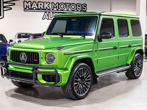 Used 2025 Mercedes-Benz G 63 AMG 4MATIC w/ AMG Carbon Fiber Package image 12