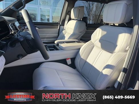 New 2026 Jeep Grand Wagoneer Summit w/ Rear Seat Video Group I AWD/4WD image 4