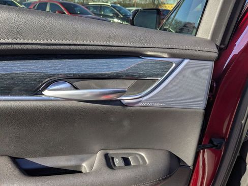 Used 2024 Cadillac XT5 Premium Luxury image 27