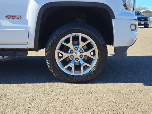 Used 2016 GMC Sierra 1500 SLT w/ All Terrain X Package image 9