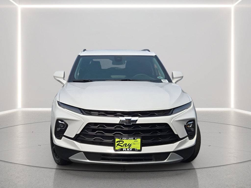 New 2026 Chevrolet Blazer LT w/ Convenience Package AWD/4WD image 2