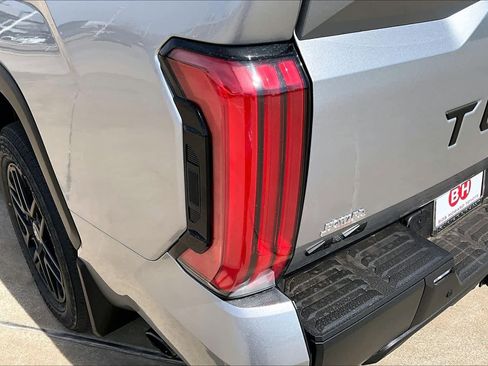 New 2026 Toyota Tundra Limited AWD/4WD image 14