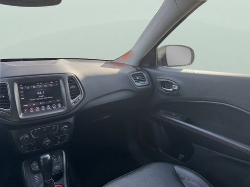 Used 2020 Jeep Compass Trailhawk w/ Leather Interior Group image 14