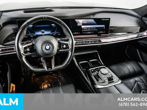 Used 2024 BMW i7 eDrive50 w/ M Sport Package RWD image 24