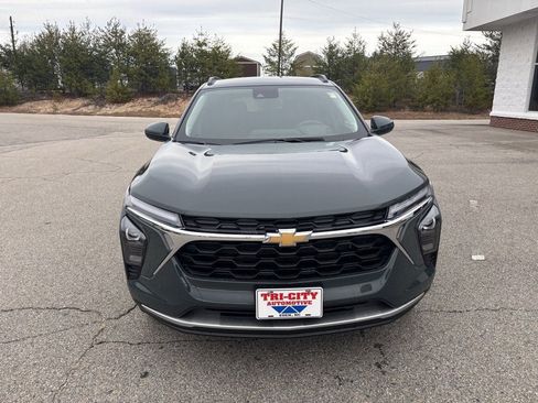 New 2026 Chevrolet Trax LT w/ Driver Confidence Package image 4