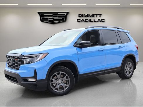 Used 2024 Honda Passport TrailSport image 1