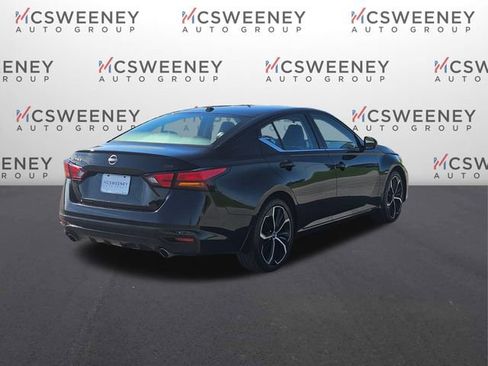 Used 2024 Nissan Altima 2.5 SR FWD image 5