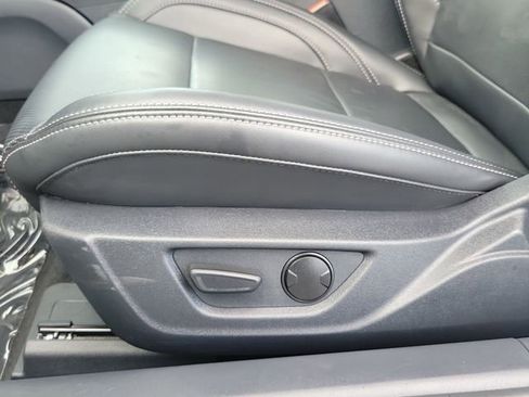 Used 2026 Ford Mustang Premium image 9