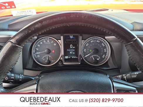 Used 2018 Toyota Tacoma Limited AWD/4WD image 19