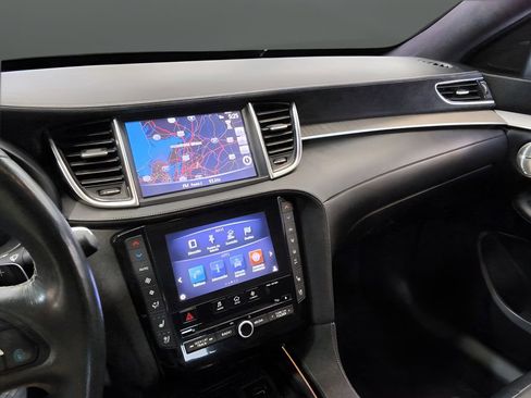 Used 2019 INFINITI QX50 Essential w/ Sensory Package AWD/4WD image 16