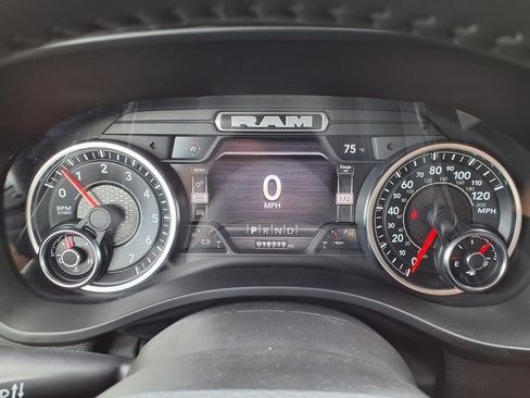Used 2022 RAM 1500 Big Horn AWD/4WD image 15