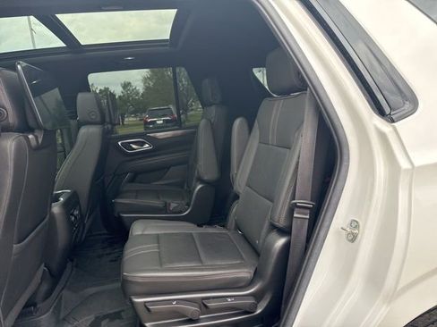 Used 2022 Chevrolet Tahoe RST w/ Luxury Package image 27