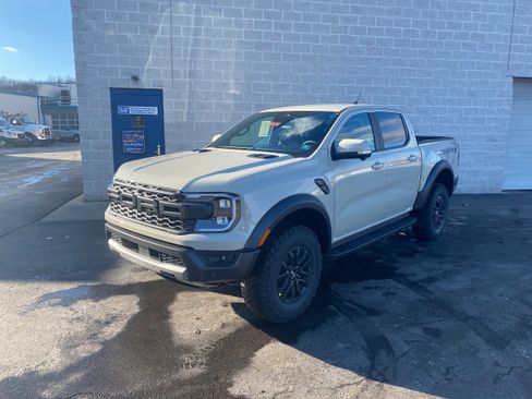 New 2025 Ford Ranger Raptor image 2