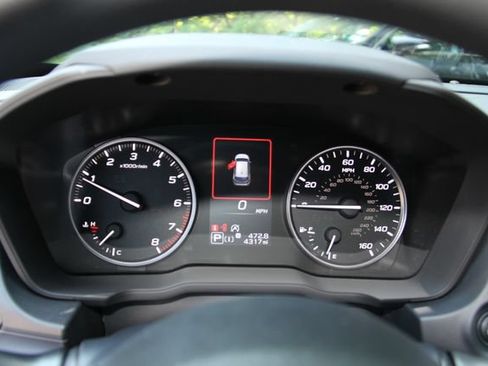 Used 2024 Subaru Impreza 2.0i Sport AWD/4WD image 23