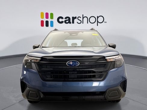 Used 2025 Subaru Forester image 8