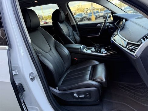Used 2020 BMW X7 xDrive40i image 21
