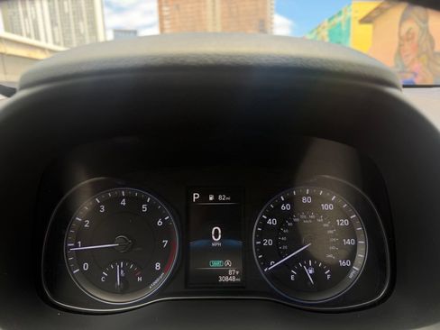 Used 2022 Hyundai Kona SE FWD image 17