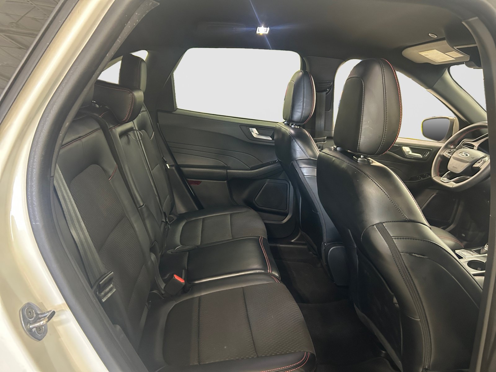 Certified 2024 Ford Escape ST-Line w/ Tech Pack #1 FWD image 22