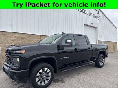 Used 2024 Chevrolet Silverado 2500 Custom w/ Custom Value Package