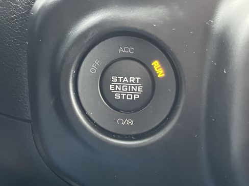 Used 2021 Jeep Wrangler Unlimited Sahara w/ Dual Top Group image 32