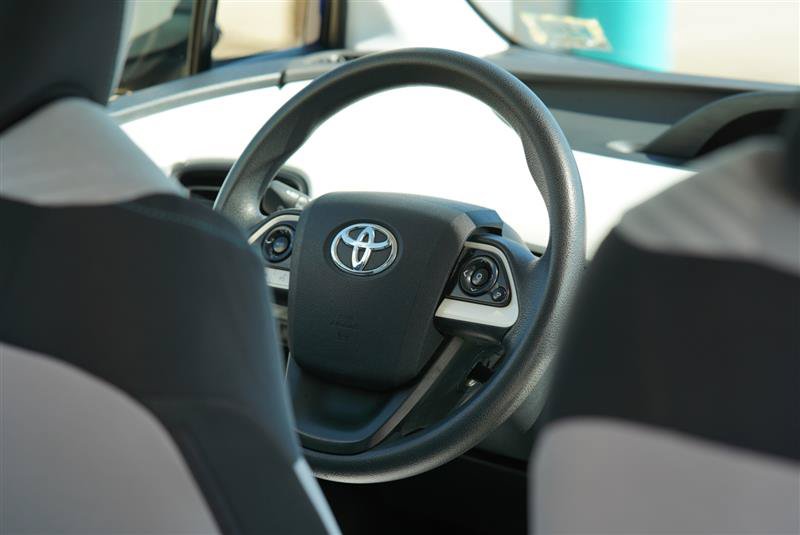 Used 2016 Toyota Prius Two FWD image 43