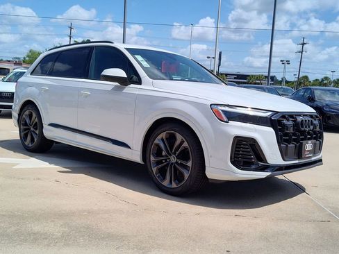 New 2026 Audi Q7 3.0T Premium Plus AWD/4WD image 5
