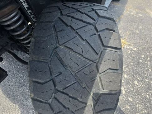 Used 2018 Jeep Wrangler Unlimited Rubicon AWD/4WD image 25