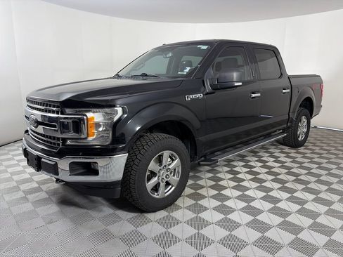 Used 2018 Ford F150 XLT w/ Equipment Group 301A Mid image 3