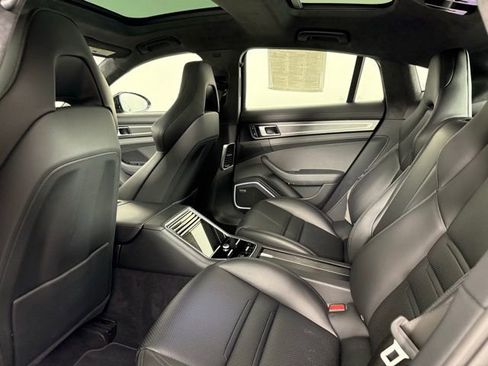 Used 2021 Porsche Panamera GTS image 23