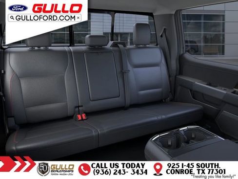 Used 2023 Ford F150 Lariat w/ Trailer Tow Package image 11