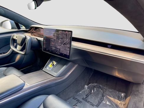 Used 2023 Tesla Model S Standard Range AWD/4WD image 29