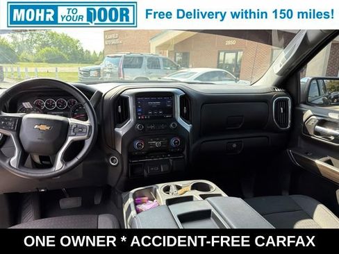 Used 2022 Chevrolet Silverado 1500 LT AWD/4WD image 37