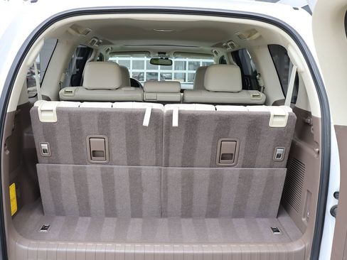 Used 2017 Lexus GX 460 Premium image 43